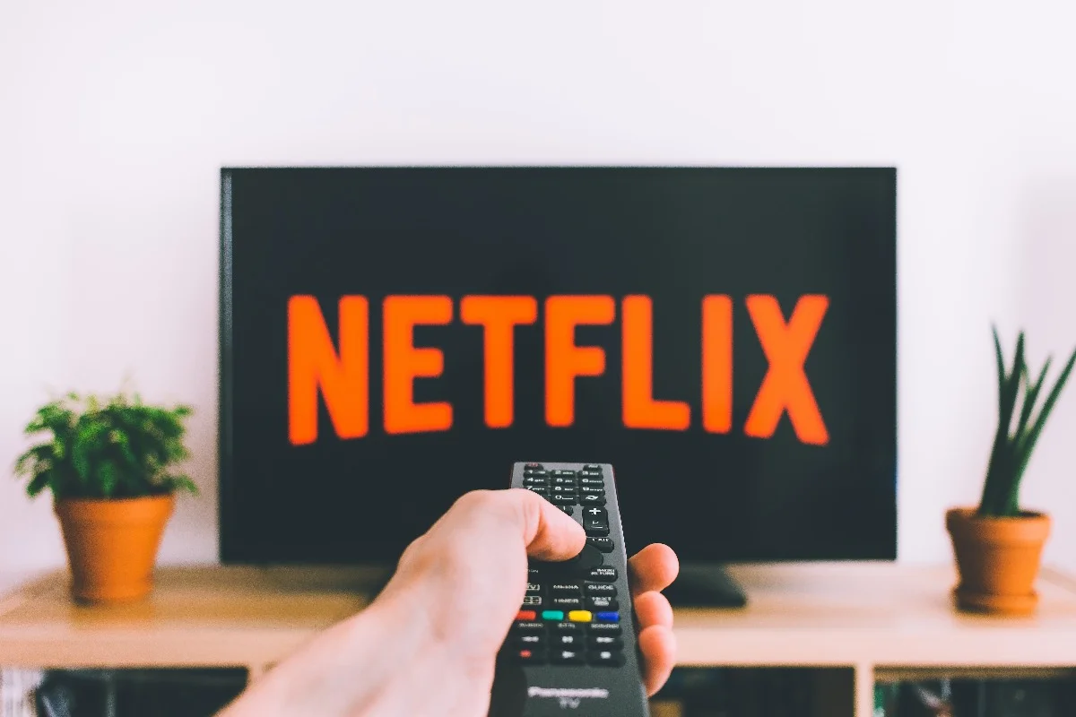how to create a video streaming website like Netflix