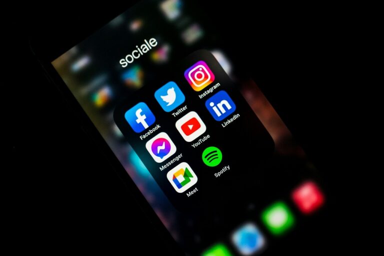 white label social network platform