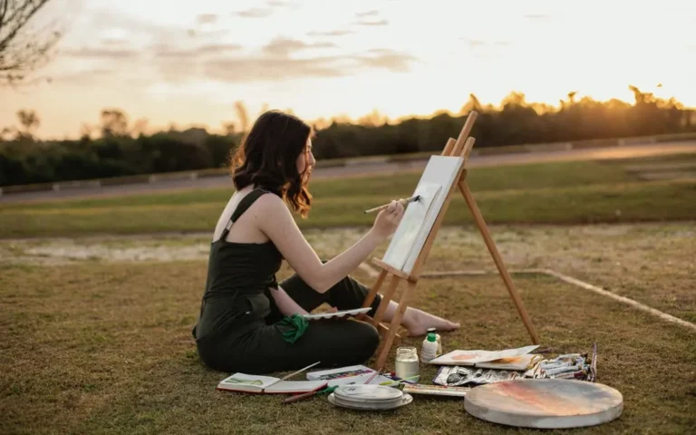 how to make a living as an artist